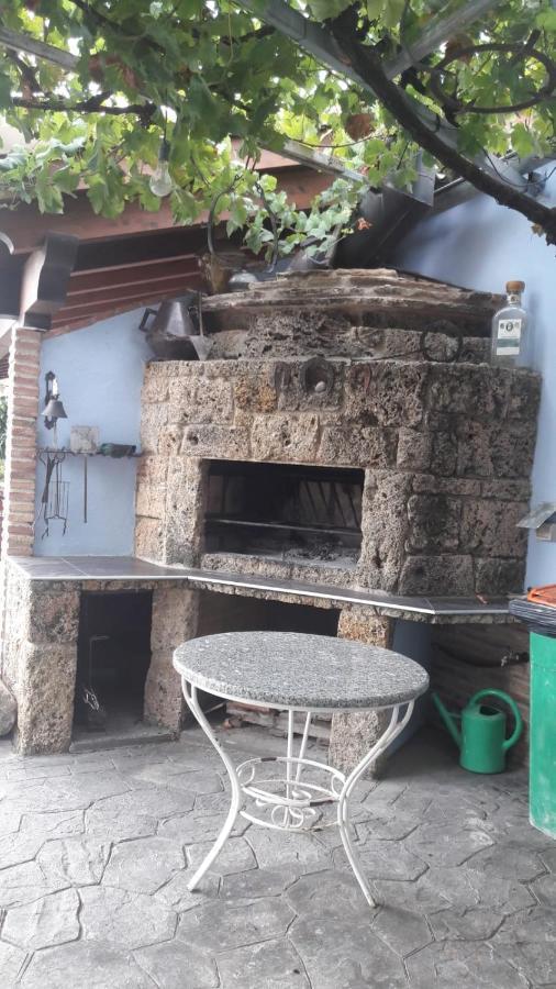 Casa Féliz duplex y apartamento Rural Torres del Obispo Extérieur photo